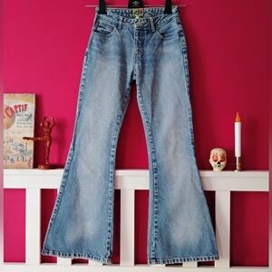 VINTAGE 'Paris Blues' Blue Denim Flare Jeans AUTHENTIC From The 1990's • SIZE 3